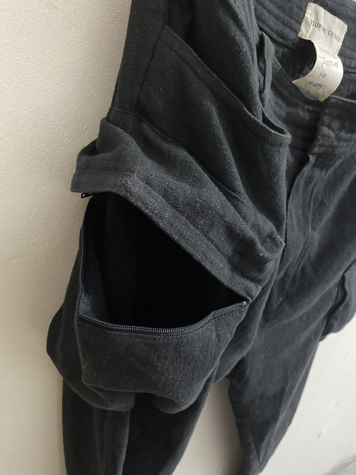 Issey Miyake × Tsumori Chisato Tsumori Chisato 'Sample' Gasmask Pocket Cargo Pants Size 30" / US 8 / IT 44 - 8 Thumbnail