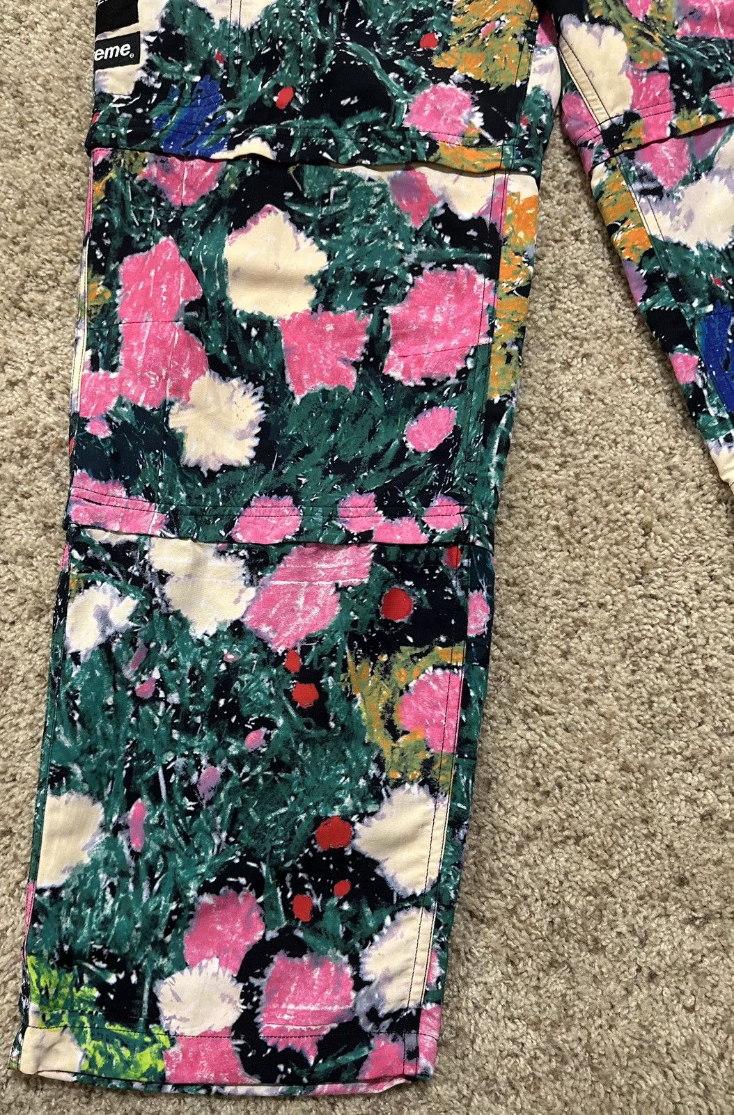 Supreme × The North Face SUPREME X TNF PANTS FLORAL SIZE MEDIUM Size US 32 / EU 48 - 3 Thumbnail