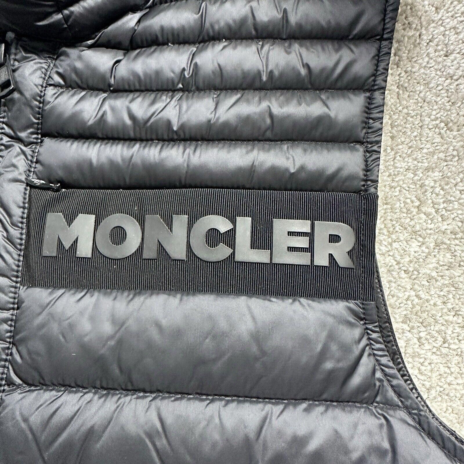 Moncler Moncler Roussilon Gilet Black - Size 2 (S) - Excellent Size US S / EU 44-46 / 1 - 3 Thumbnail
