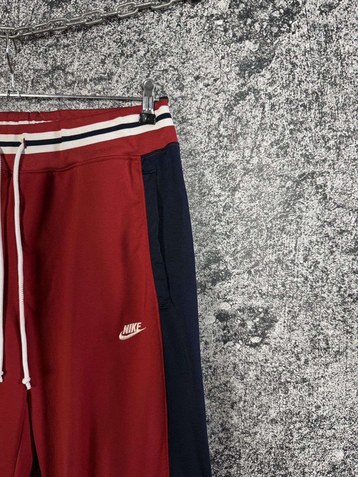 Nike Nike Track Pants Vintage Retro 90s Trousers Snap Hem Size L Size US 36 / EU 52 - 2 Thumbnail