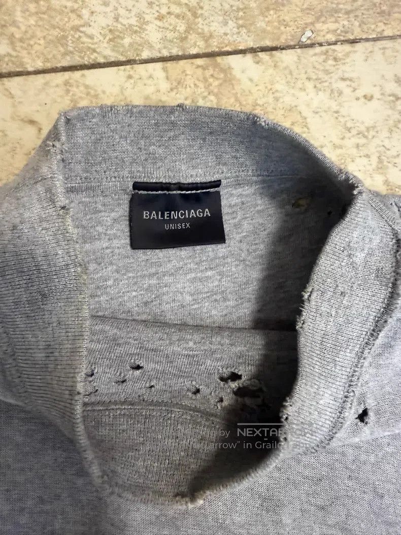 Balenciaga Balenciaga Letter Printed Crew Neck Loose Short Sleeve T-S Size US S / EU 44-46 / 1 - 3 Thumbnail