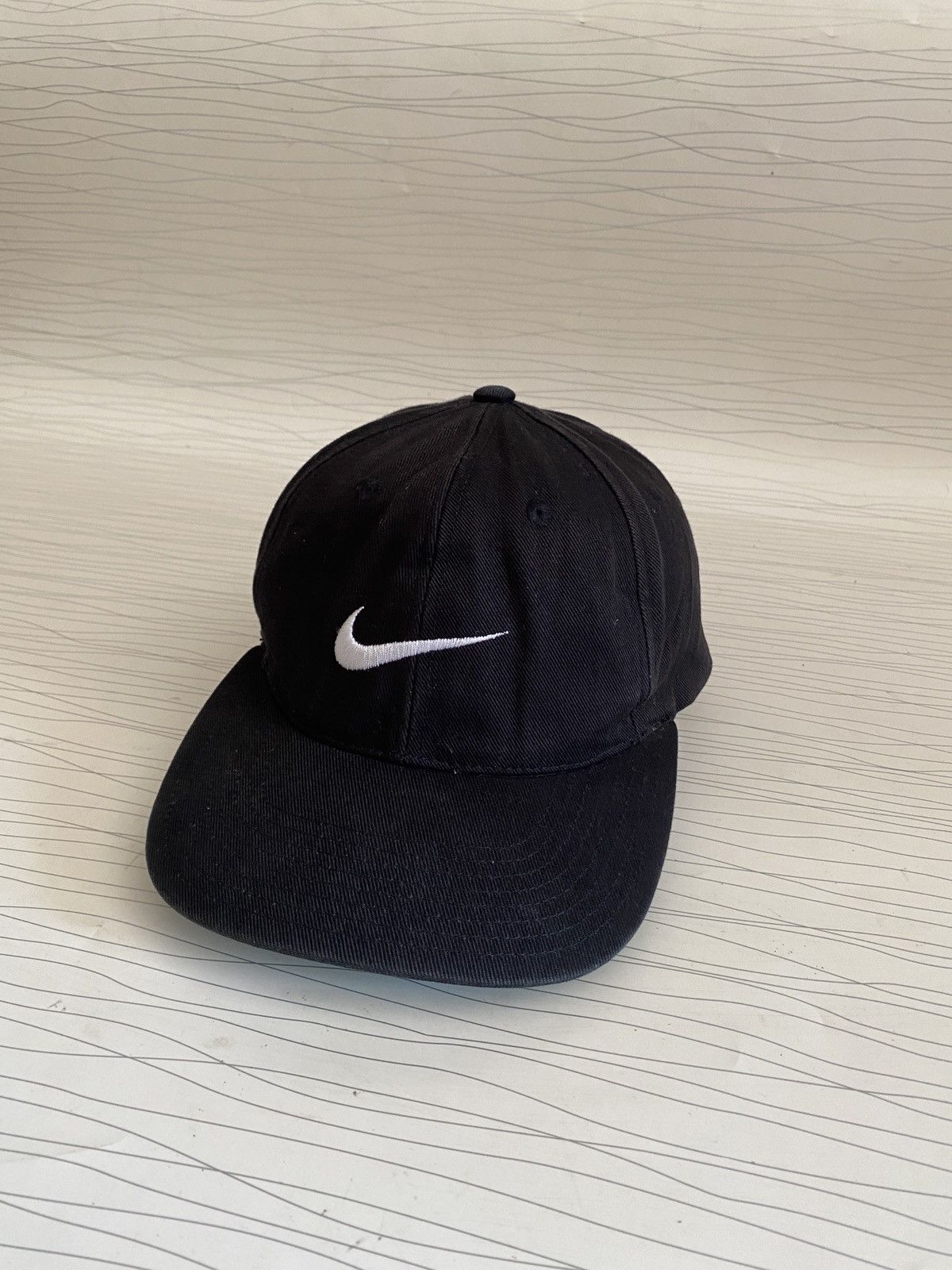 Nike VERY RARE NIKE CAP BIG LOGO SWOOSH Y2K 90s HYPE RETRO Size ONE SIZE - 3 Thumbnail