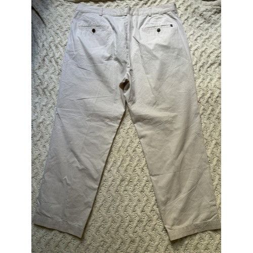 Brooks Brothers SPRING/SUMMER Brooks Brothers 346 Cream White Mens Beige Sol Size US 40 / EU 56 - 9 Thumbnail
