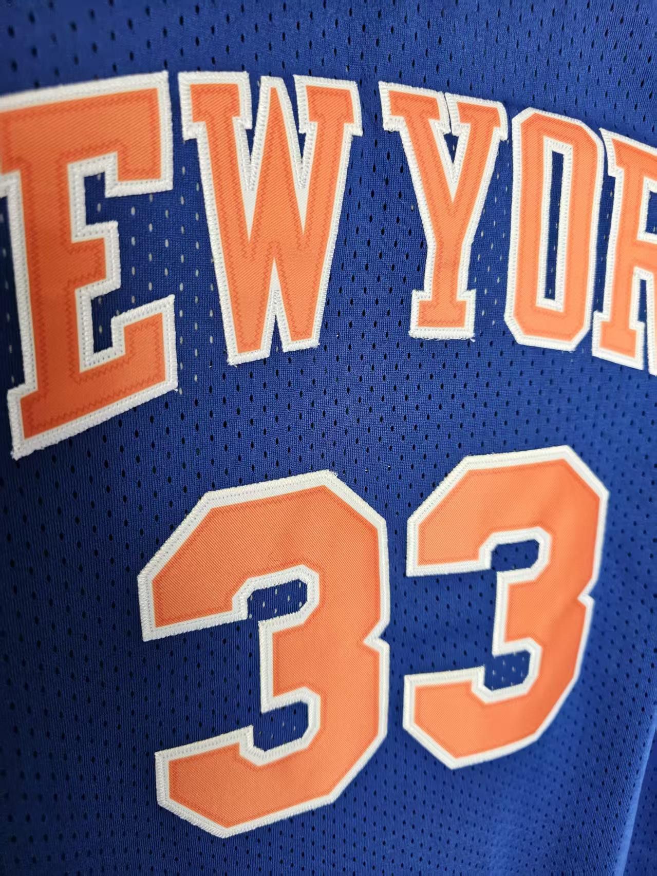 NBA New York Knicks 33 Patrick Ewing Jersey M Size US M / EU 48-50 / 2 - 3 Thumbnail