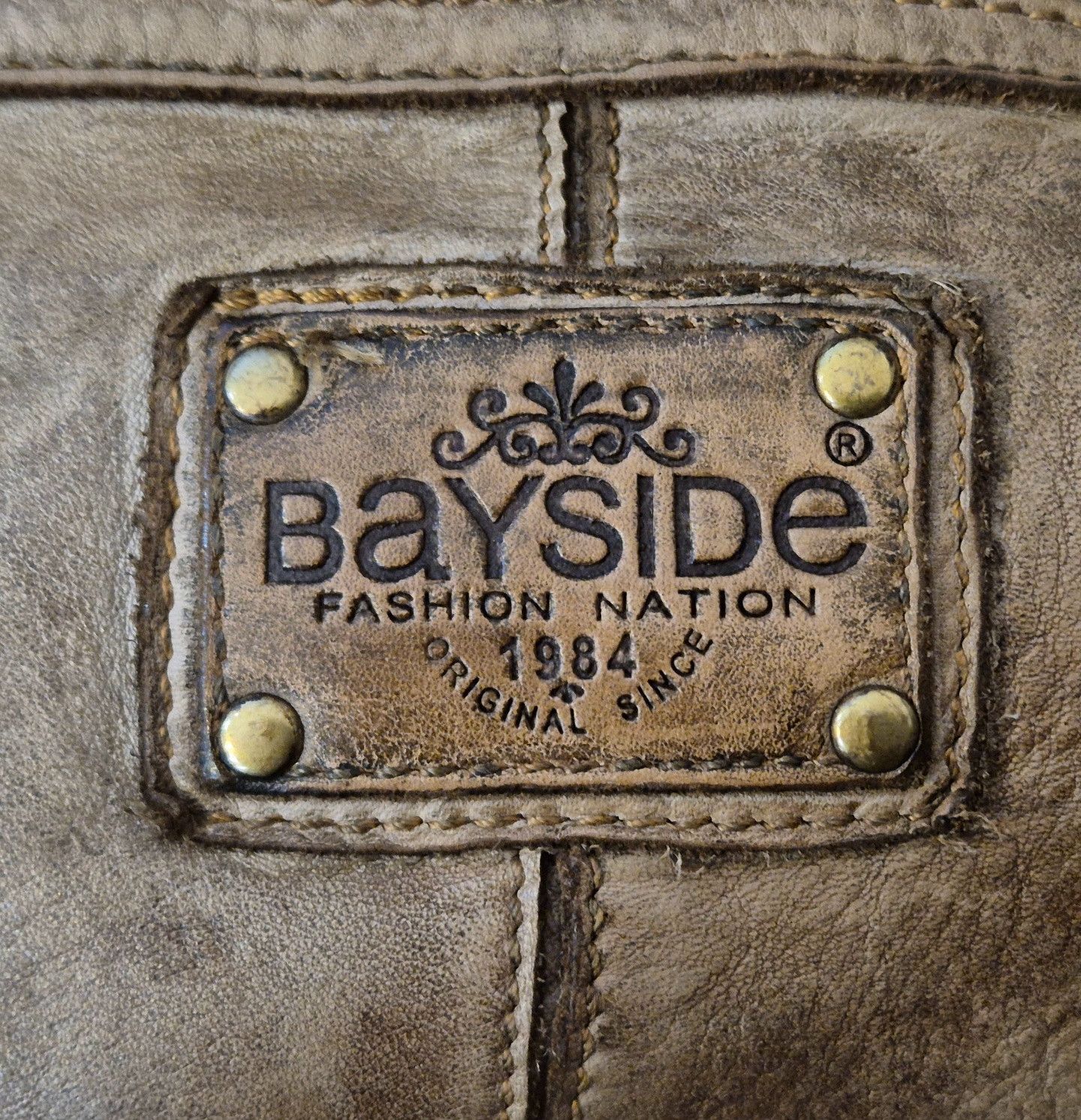Vera Pelle Bayside – BS683 Limited Edition / Leather Shoulder Bag Size ONE SIZE - 7 Thumbnail