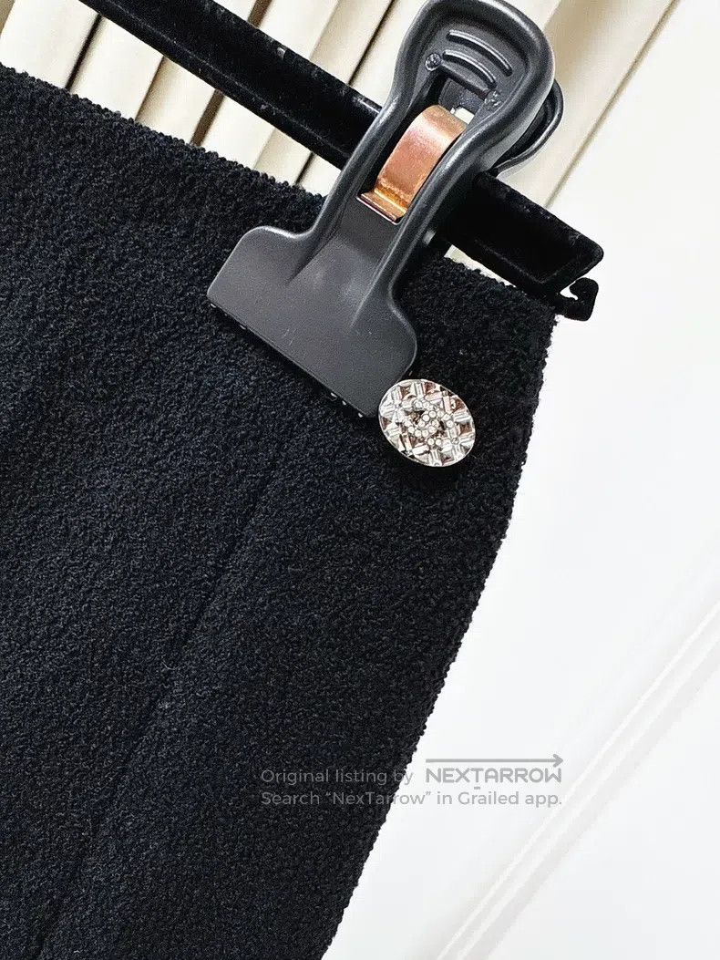 Chanel Chanel 22A Handicraft Workshop Series Black and Silver Seq Size 24" / US 00 / IT 34 - 5 Thumbnail