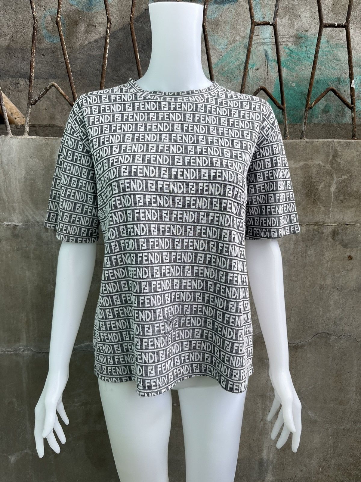 Fendi FF Monogram Tee Size M / US 6-8 / IT 42-44 - 1 Thumbnail