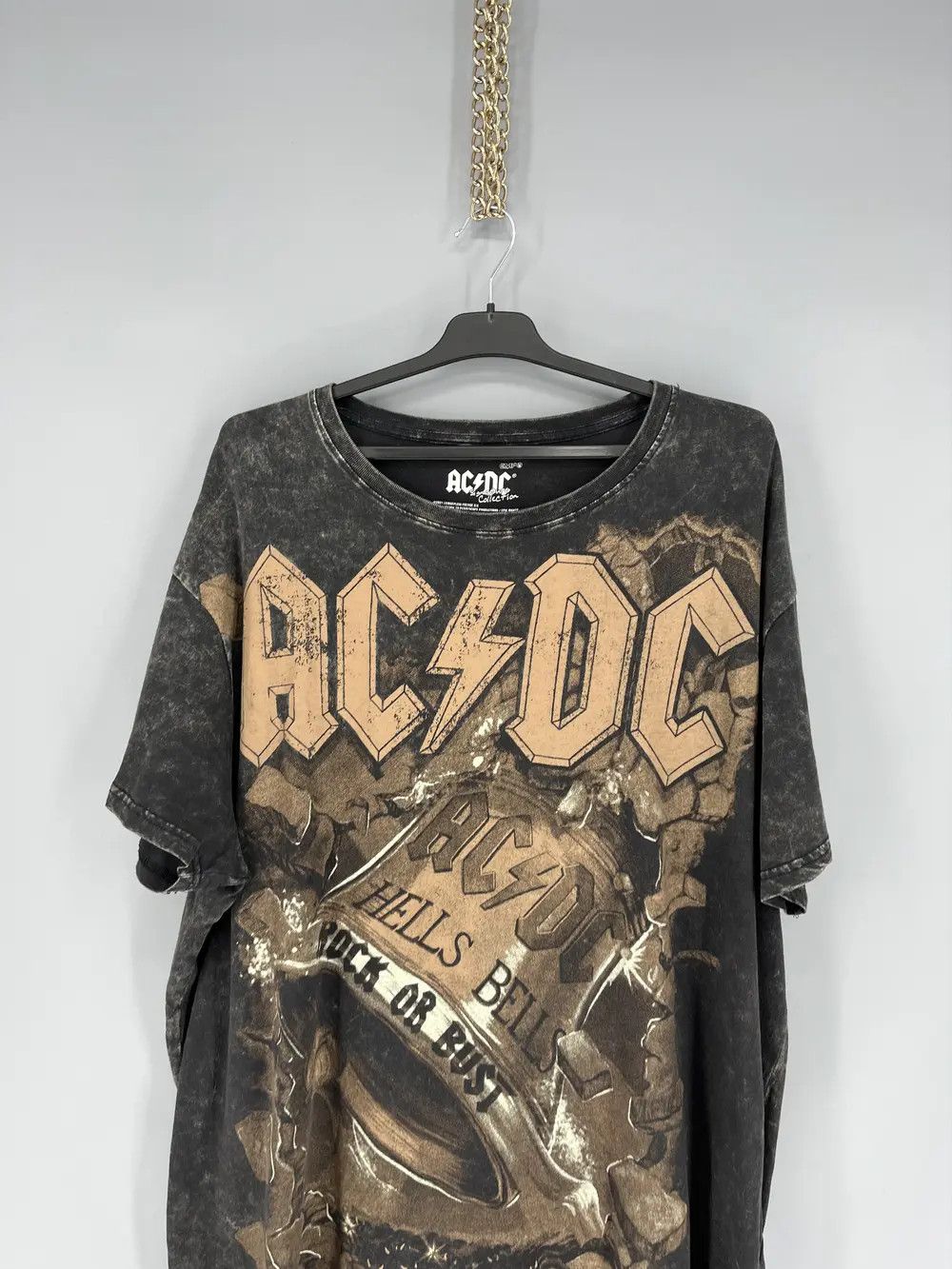 Band Tees Vintage ACDC Hells Bells Heavy Metal Rock Tshirt Size 3XL Size US XXL / EU 58 / 5 - 6 Thumbnail