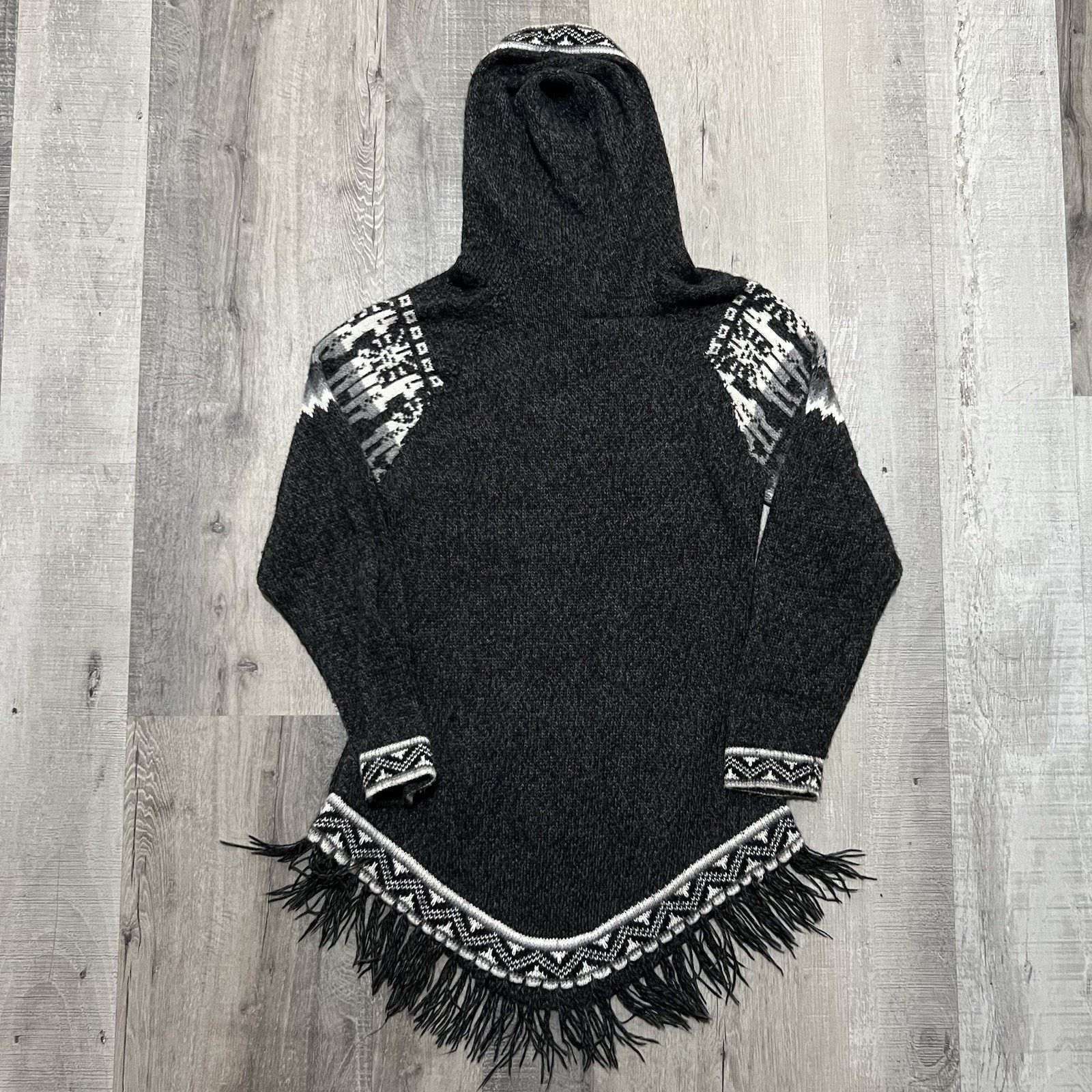 Other Women's Alpaca Wool Nepalese Hooded Fringe Pull Over Sweater Size S / US 4 / IT 40 - 2 Thumbnail