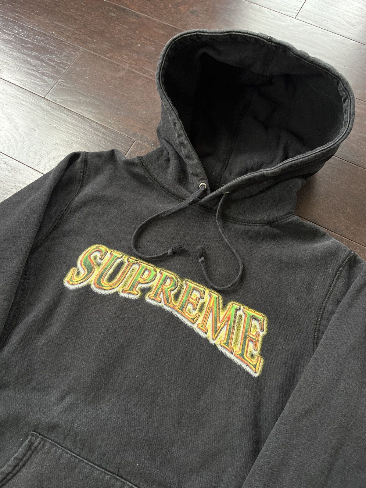 Supreme Supreme logo hoodie rare 2018 Size US M / EU 48-50 / 2 - 2 Thumbnail
