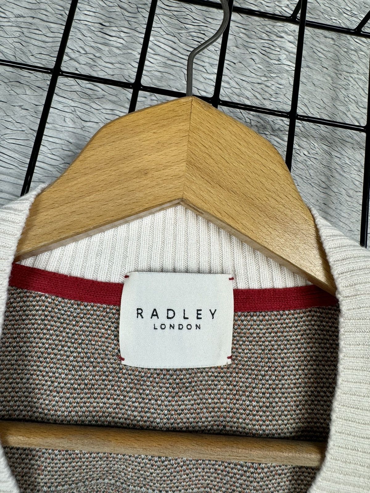 Other Radley London Pale Blue Radley & Friends Scenic Intarsia L Size L / US 10 / IT 46 - 5 Thumbnail