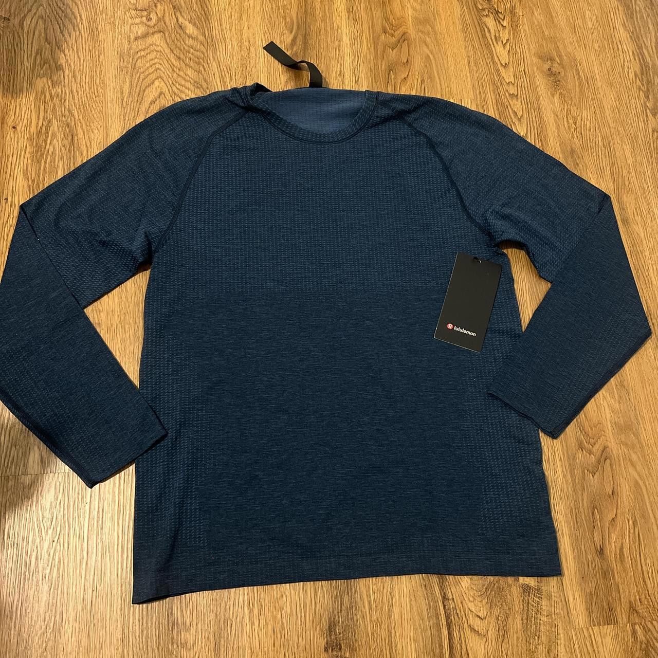 Lululemon Lululemon Men's Navy and Blue Shirt Size US M / EU 48-50 / 2 - 2 Thumbnail
