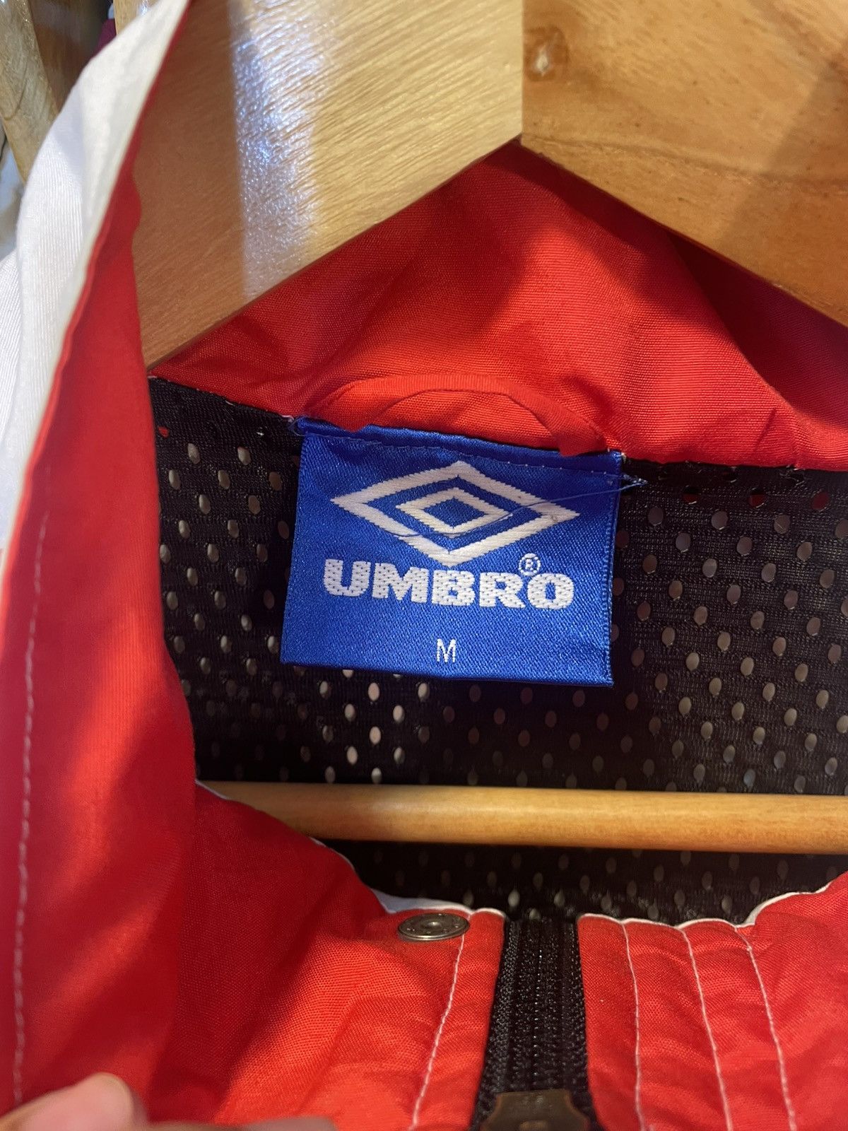 Umbro Vintage 1996-1997 Manchester United Trainning Tracksuit Size US M / EU 48-50 / 2 - 4 Thumbnail