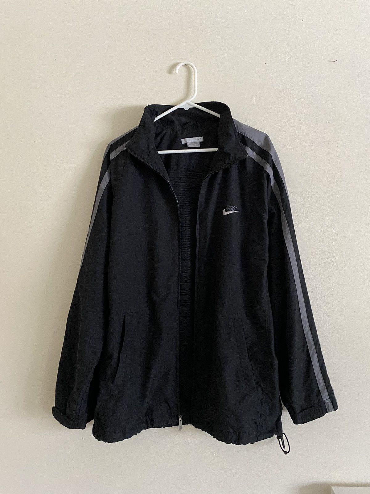 Nike × Vintage Vintage 00’s Nike Zip Up Windbreaker Jacket Y2K Silver Tag Size US L / EU 52-54 / 3 - 2 Thumbnail