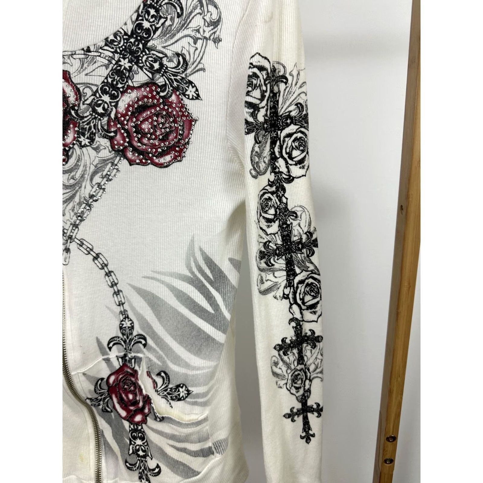 Vintage VINTAGE Y2K Rose Rosary Long Sleeve Full Zip Hoodie Women's White Size M Size M / US 6-8 / IT 42-44 - 4 Thumbnail
