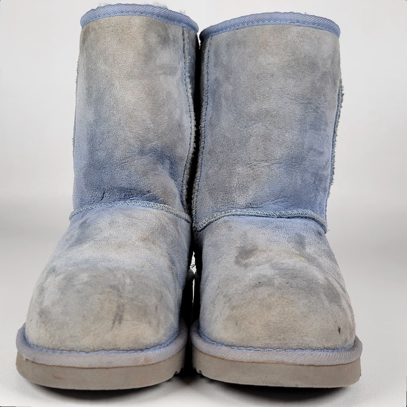 Ugg UGG Classic Short Boots Womens Size 7 Suede Light Blue Shearling Wool Lined Winter Casual Size 28" / US 6 / IT 42 - 2 Thumbnail