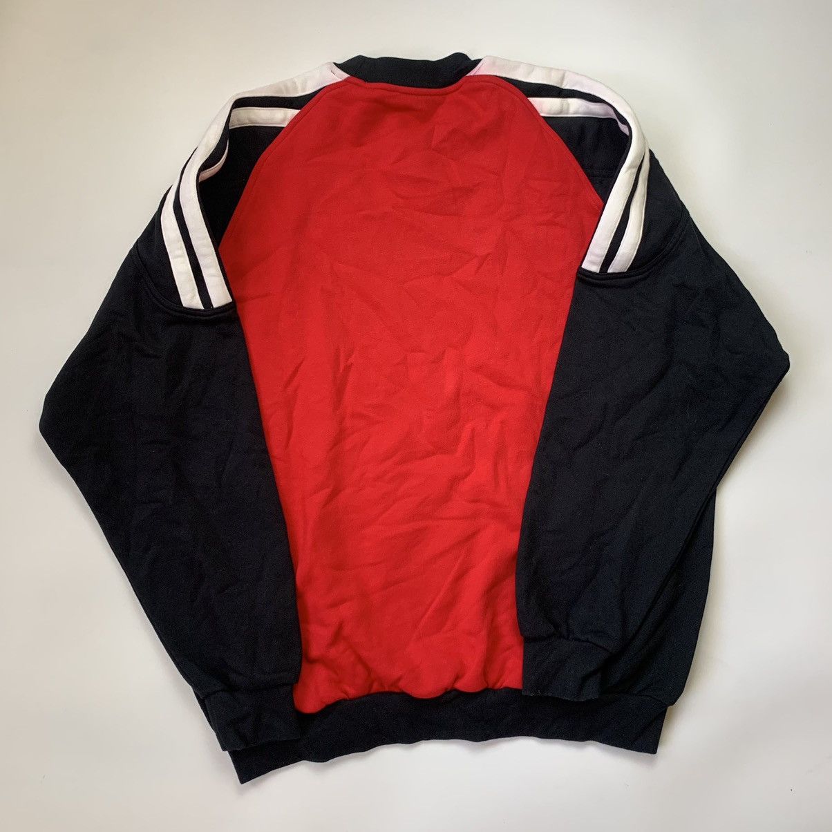 Adidas 90s Vintage Adidas Black/Red Sweatshirt Size US XL / EU 56 / 4 - 4 Thumbnail