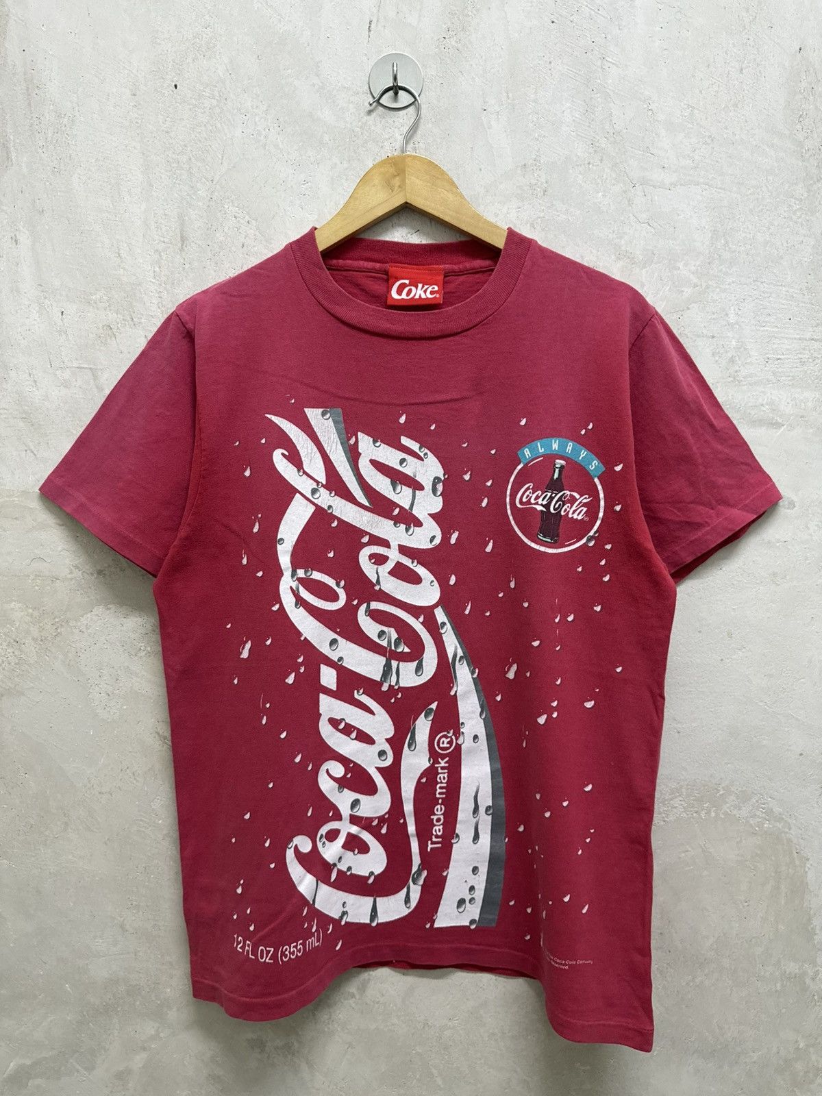 Vintage Vintage 90s Coca Cola All Over Prints Tees Size US M / EU 48-50 / 2 - 1 Thumbnail