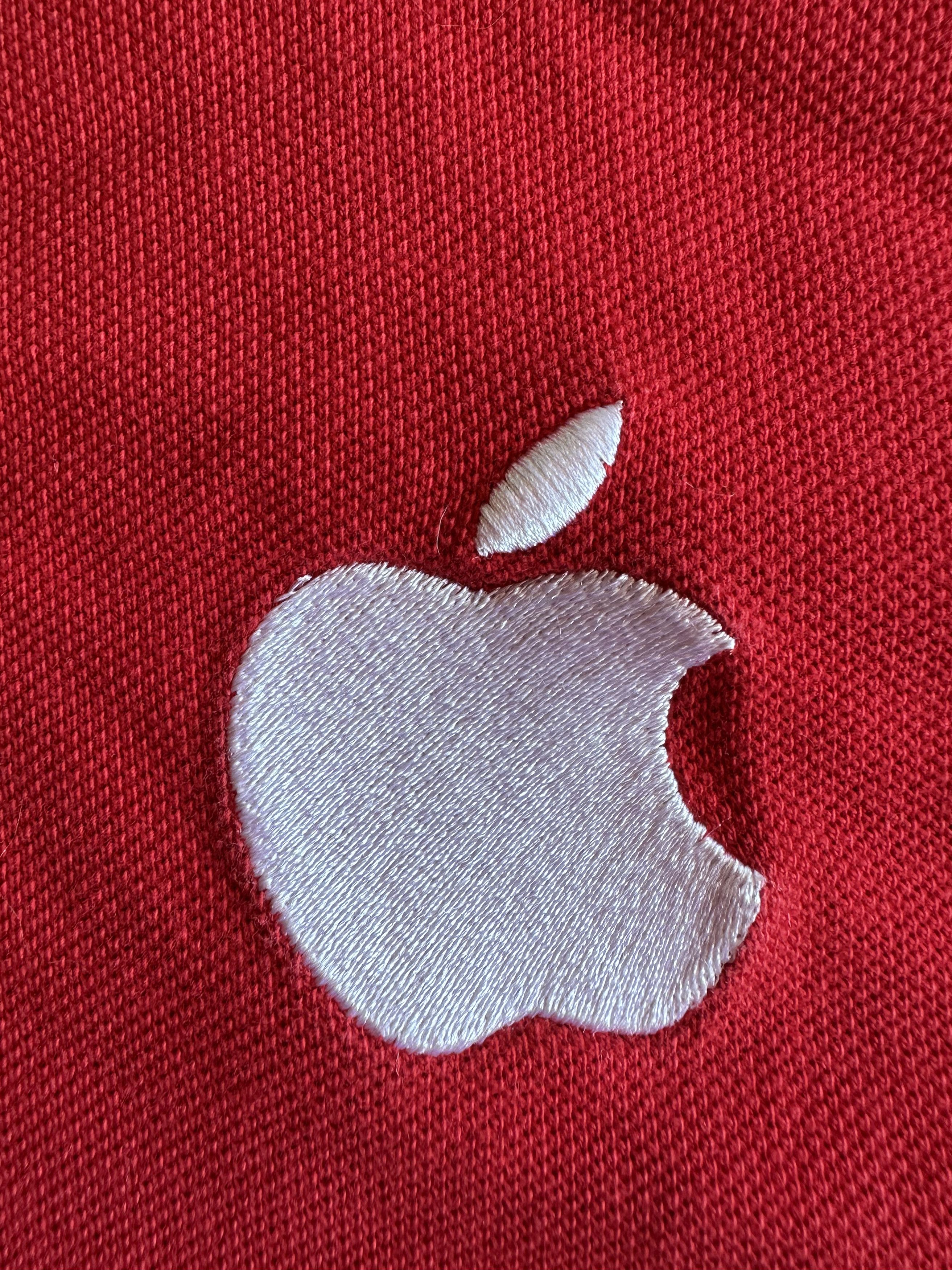 Apple Apple Store Genius Bar Red Embroidered Logo Short Sleeve Size M / US 6-8 / IT 42-44 - 2 Thumbnail
