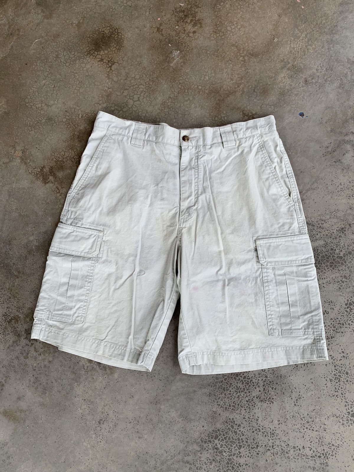 L.L. Bean 🔥 LL Bean Multipocket Cargo Short Pants Size US 33 - 1 Thumbnail