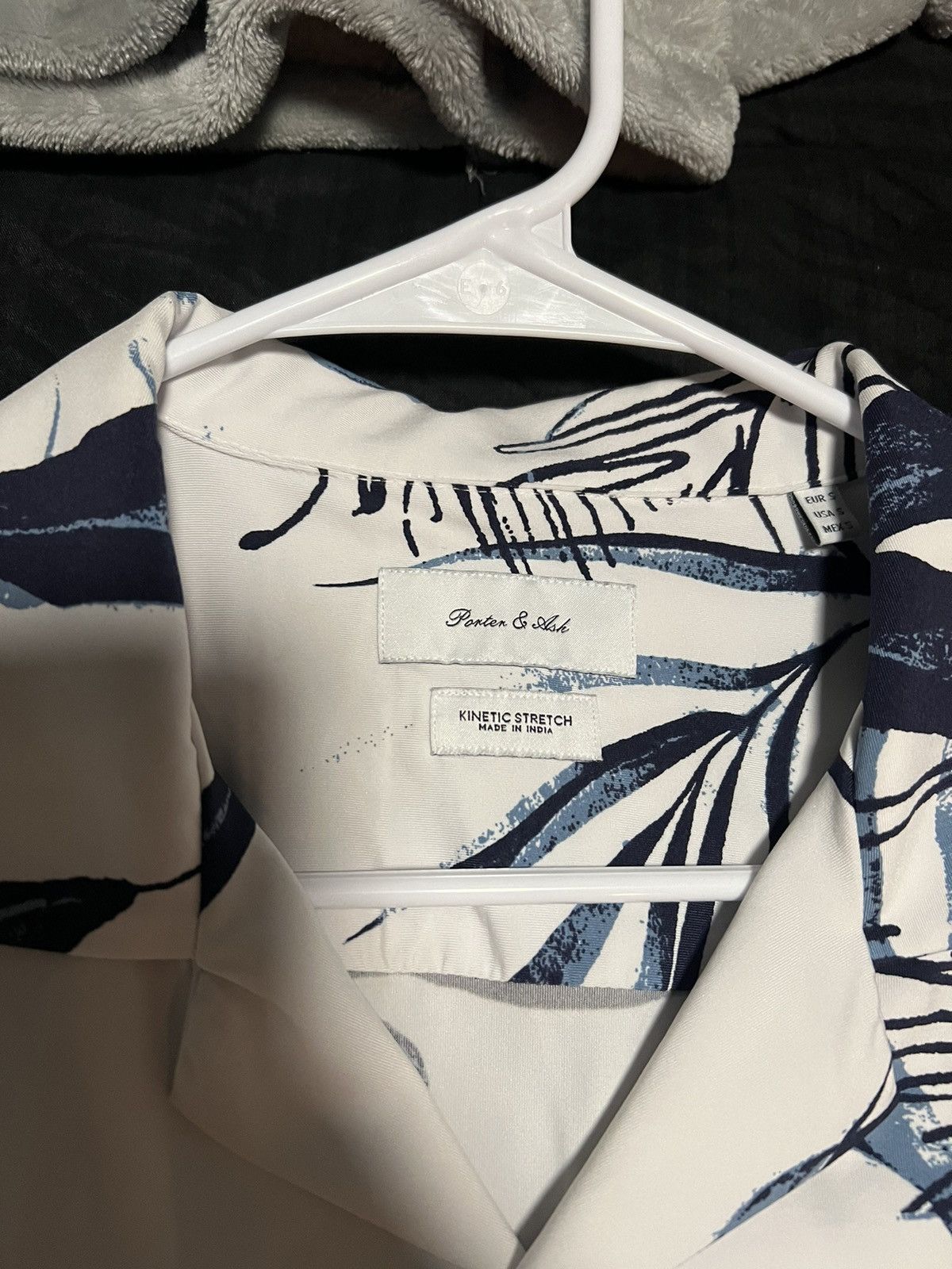 Porter Porter & Ash “ leaves “ beach shirt Size US S / EU 44-46 / 1 - 2 Thumbnail