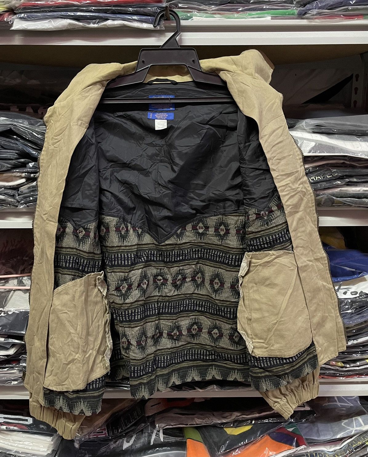 Vintage Vintage Pendleton Navajo Jacket🔥🔥🔥 Size US L / EU 52-54 / 3 - 8 Thumbnail