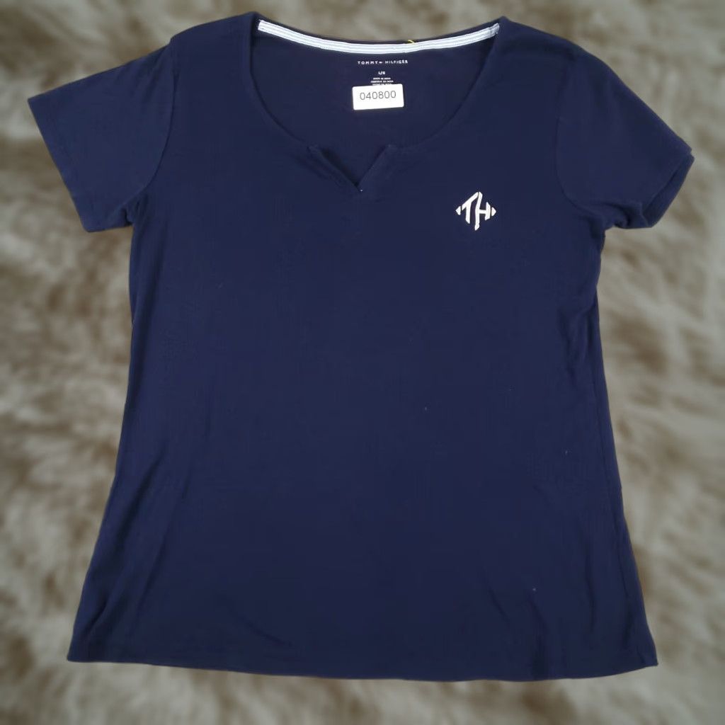 Tommy Hilfiger Tommy Hilfiger T Shirt Womens Large Blue Casual Short Sleeve Ladies Size L / US 10 / IT 46 - 1 Thumbnail