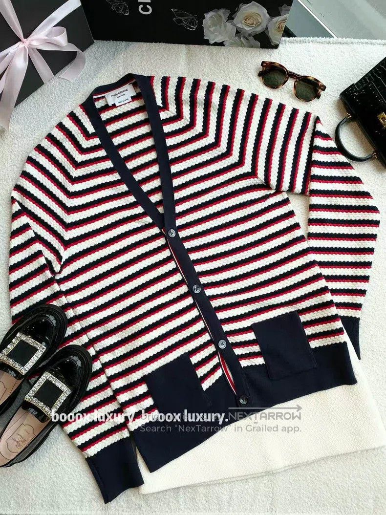 Thom Browne Thom Browne Single row knit cardigan Size US L / EU 52-54 / 3 - 1 Thumbnail