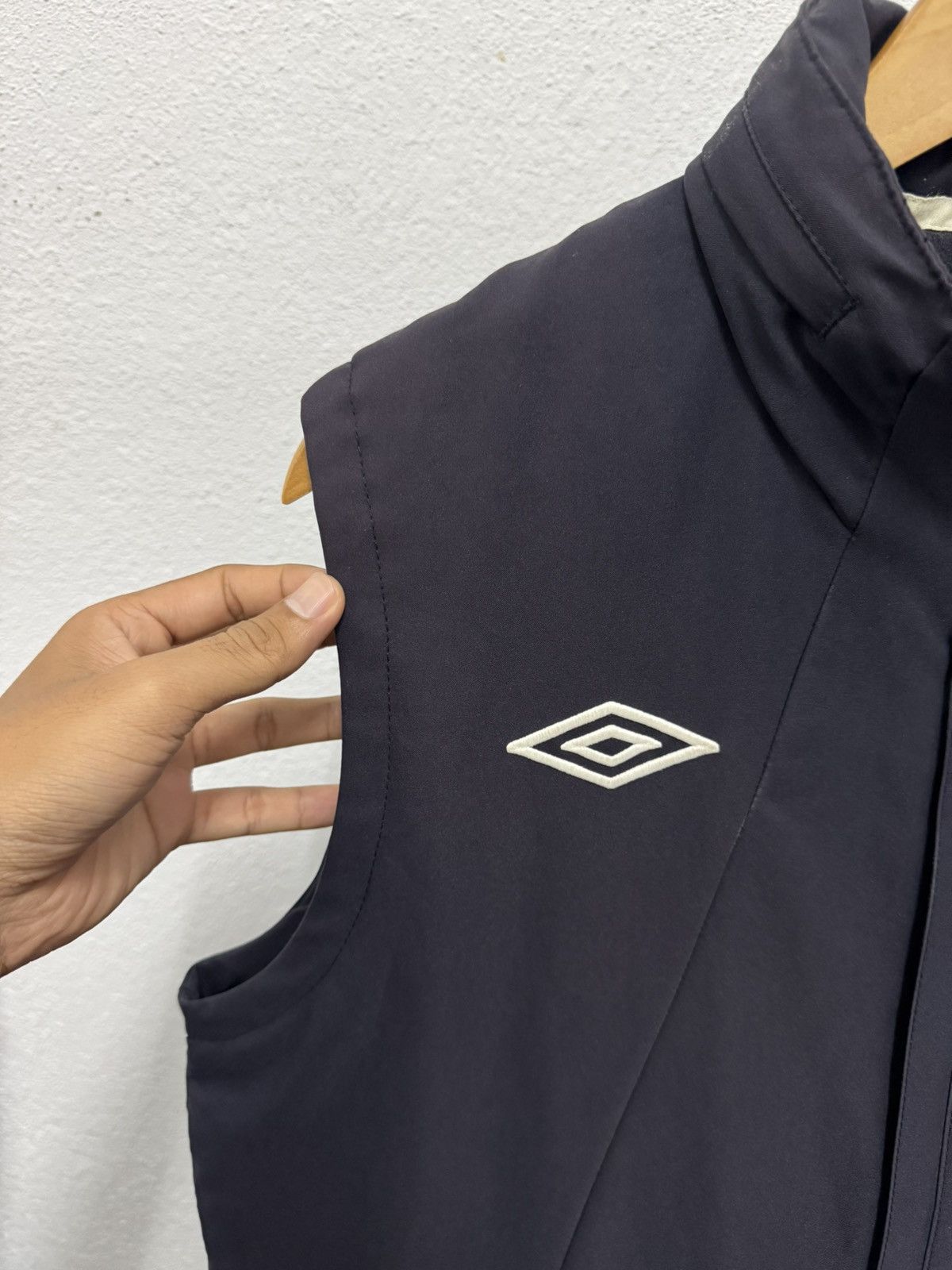 Umbro Vintage England Umbro Vest Jacket Size US M / EU 48-50 / 2 - 3 Thumbnail