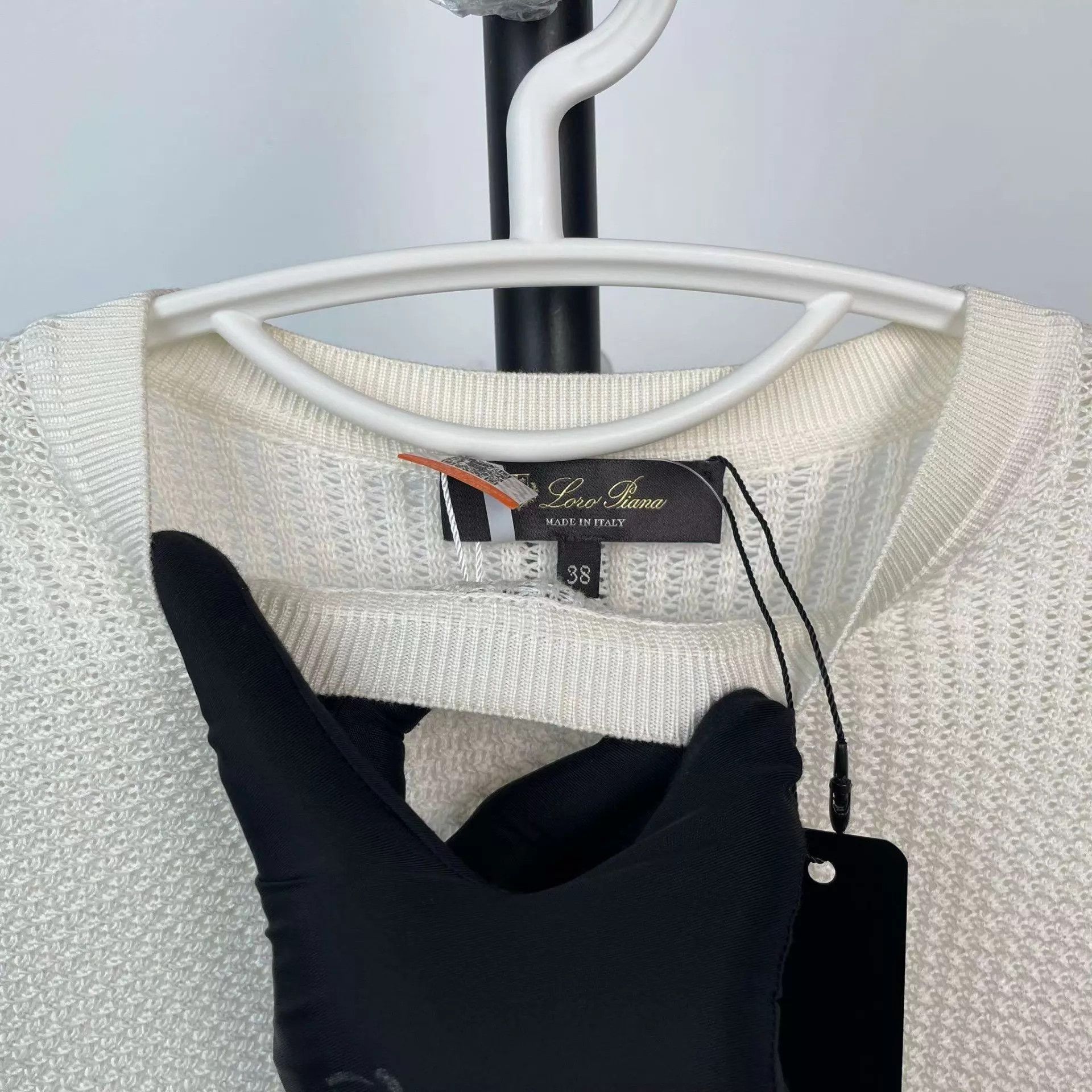 Loro Piana Loro Piana cashmere sweater size 38 beige 97 new Size XS / US 0-2 / IT 36-38 - 5 Thumbnail