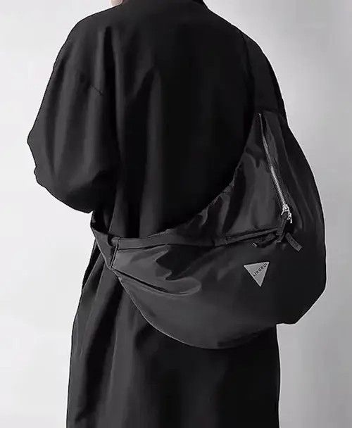 Japanese Brand × Vintage Utility grunge large side sling bag fanny pack Size ONE SIZE - 2 Thumbnail