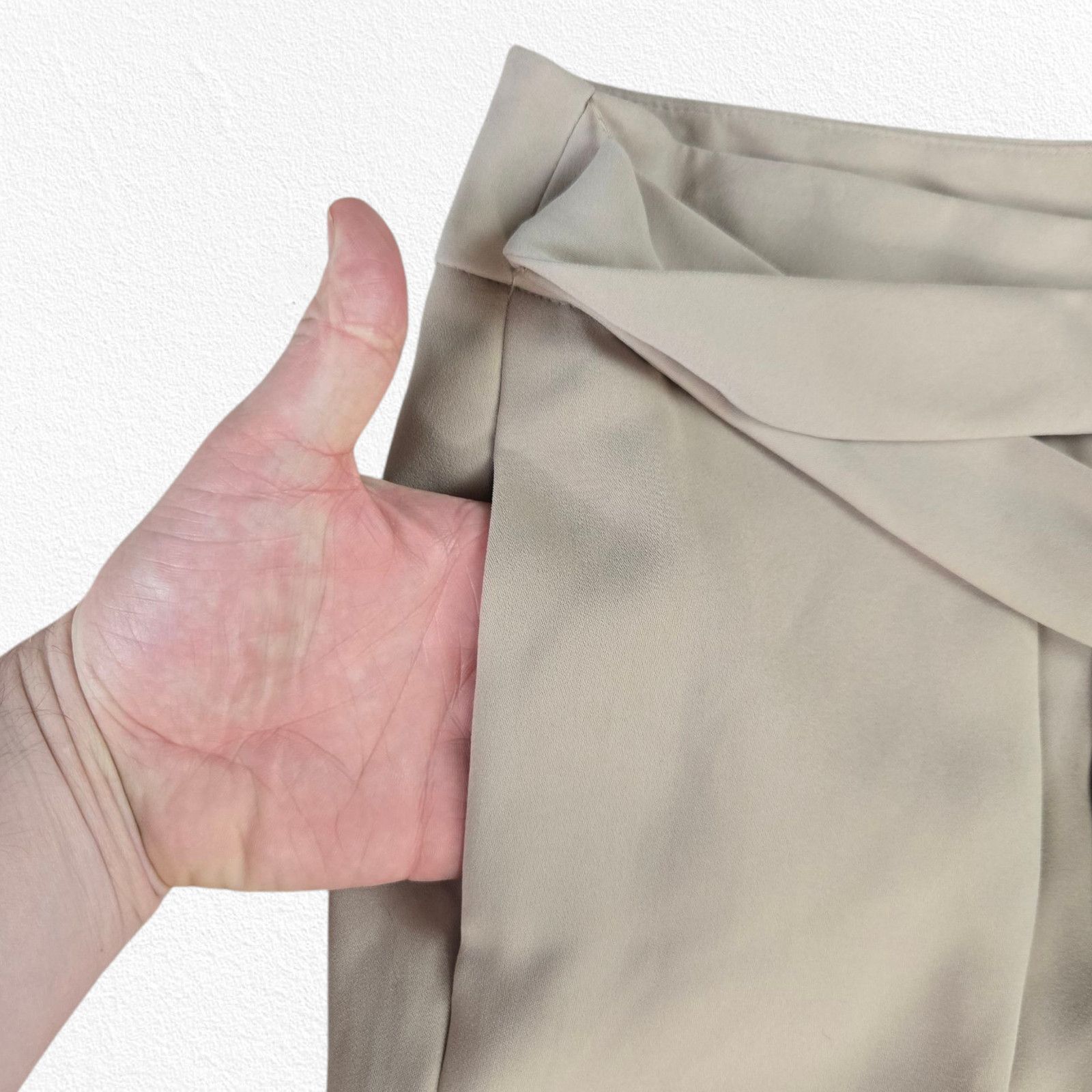Other Beige High Rise Belted Dress Pants Size 12 Size 34" / US 12 / IT 48 - 4 Thumbnail