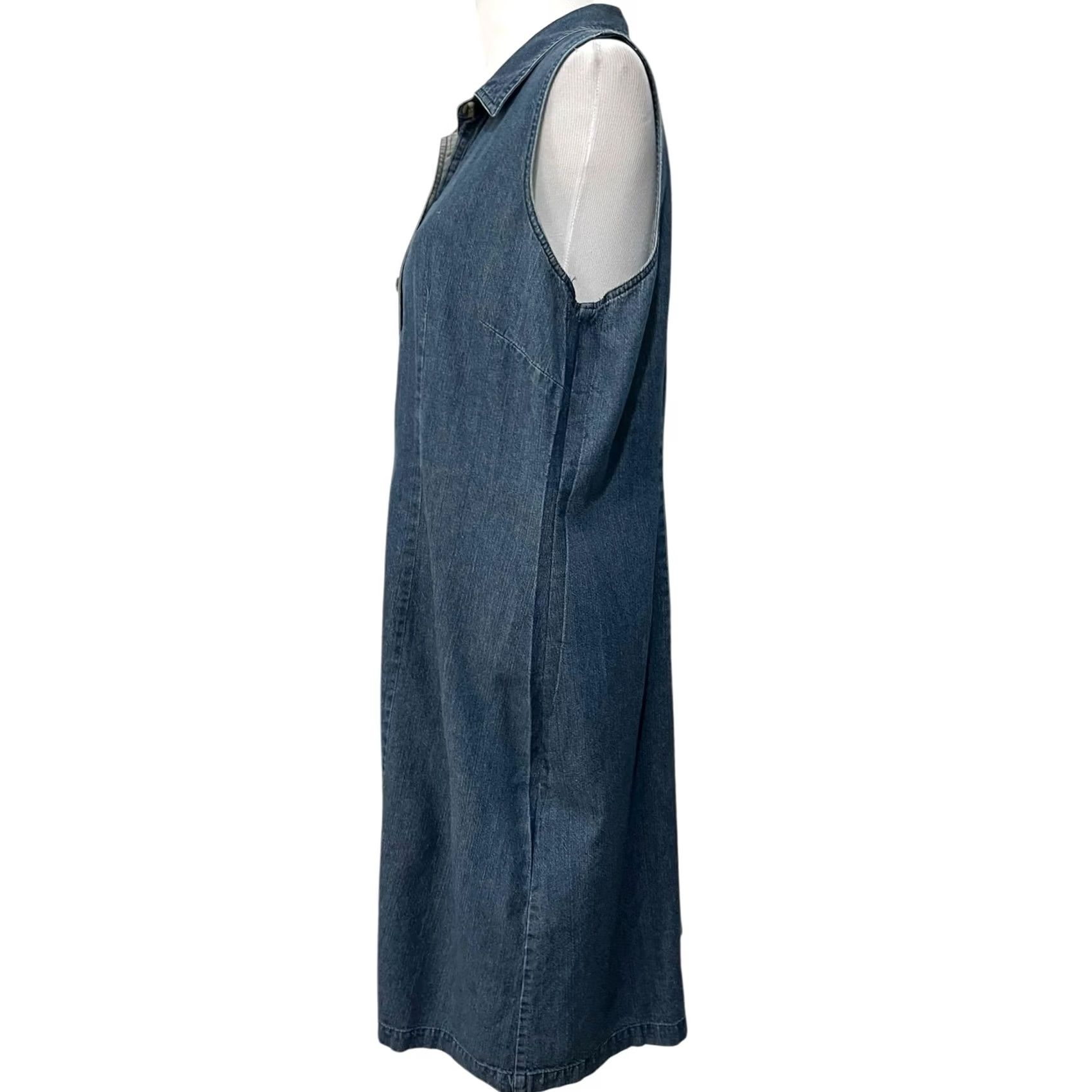 Basic Editions VINTAGE Basic Editions Denim Midi Dress Womens 16 Blue Cotton 100% Button Collared Sleeveless Shirt Dress Size 38" / US 16 / IT 52 - 2 Thumbnail