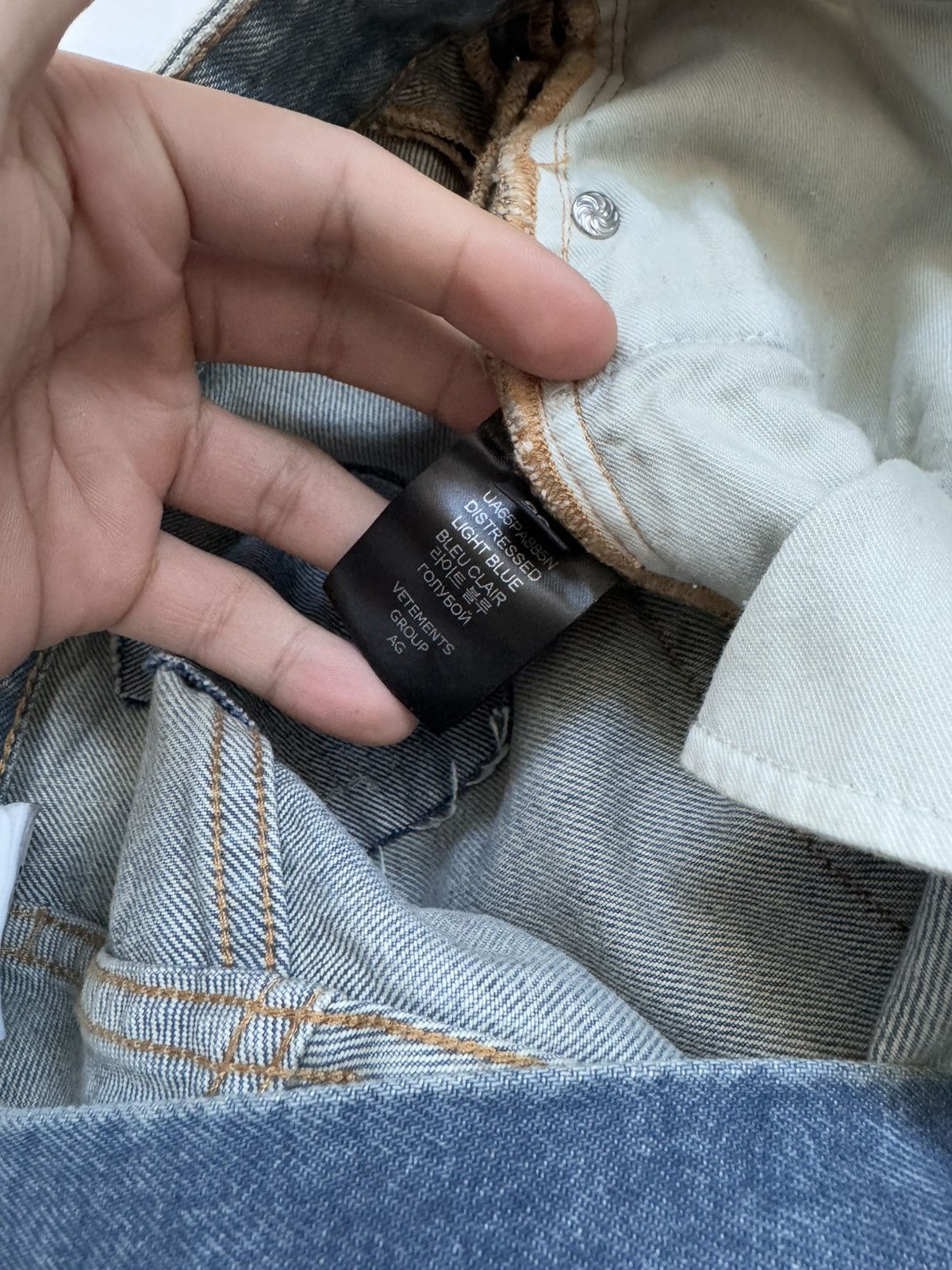 Vetements ***VERY RARE**** Trashed distressed VETEMENTS jeans Size US 30 / EU 46 - 11 Thumbnail