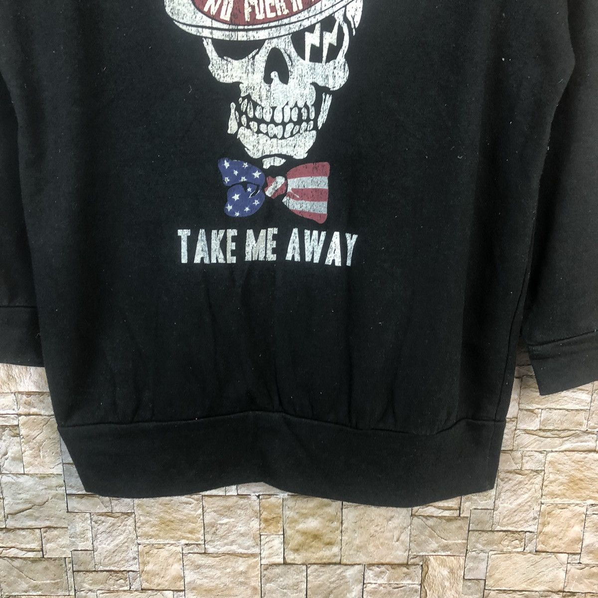 Japanese Brand DL Take Me Away skull streetwear Black Hoodie #A7 Size US M / EU 48-50 / 2 - 6 Thumbnail