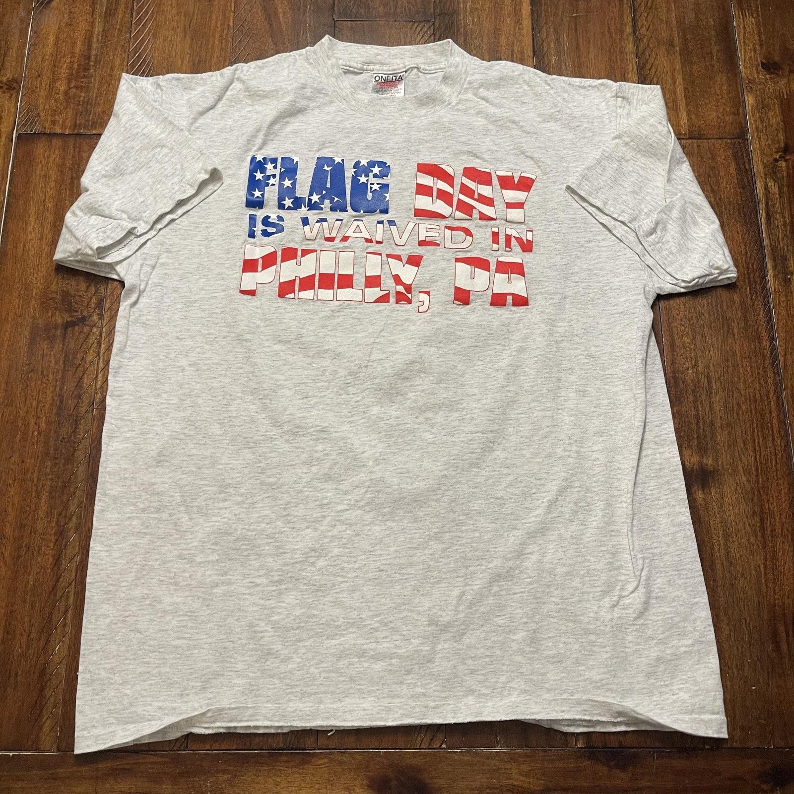 Vintage Vtg Oneita Flag Day Shirt L Philly PA USA Patriotic 90s Size US L / EU 52-54 / 3 - 2 Thumbnail