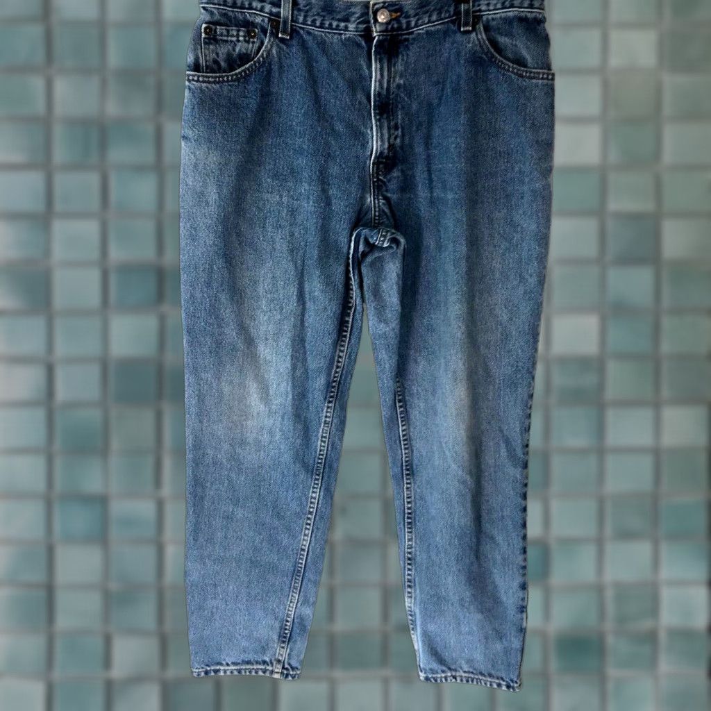 Levi's Levi's 550 Jeans - Men - Straight Leg - Regular - Size 34x30 - Medium Blue Denim - Belt Loops - Cotton - 34 Waist 30 Inseam - Vintage Classic Style Size US 34 / EU 50 - 1 Thumbnail
