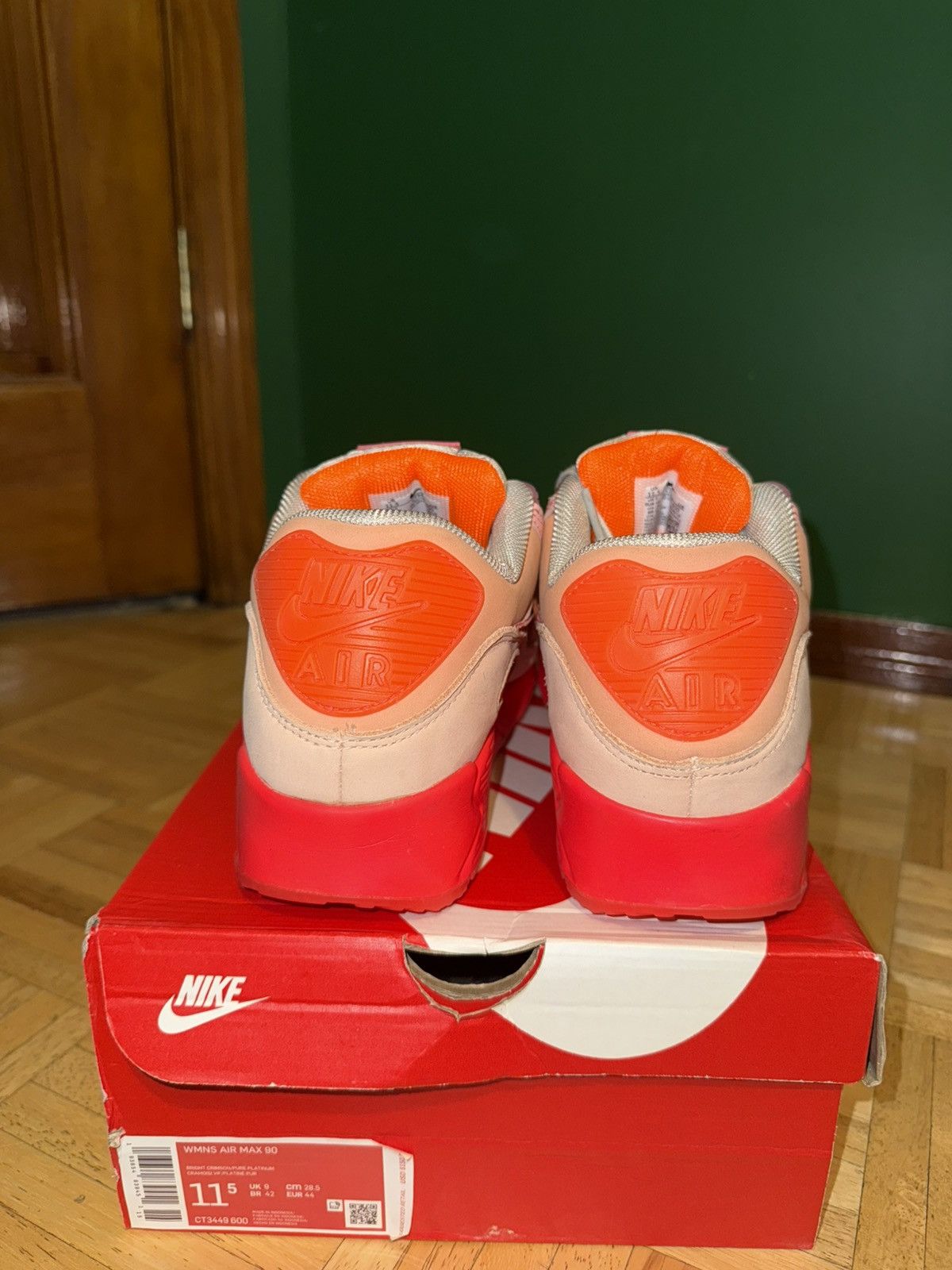 Nike Women’s Nike Air Max 90 PRM Size US 10 / EU 43 - 4 Thumbnail