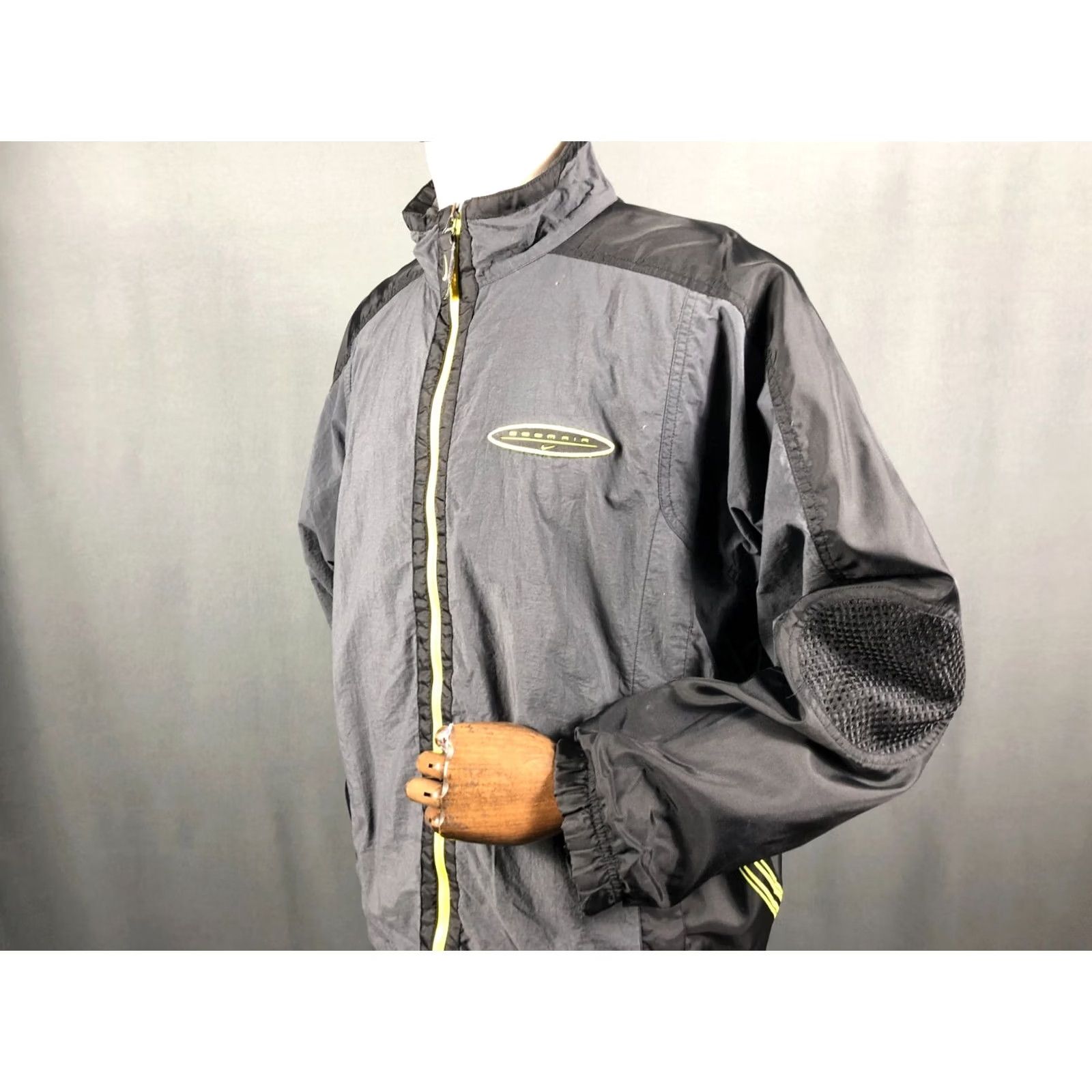 Nike VINTAGE Nike Zoom Air Windbreaker Jacket Nylon Dark Gray Men Size L Size US L / EU 52-54 / 3 - 6 Thumbnail
