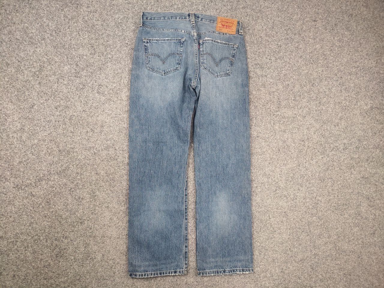Levi's Vintage Levis 501 Straight Leg Distressed Faded Denim Jeans Size US 33 - 9 Thumbnail