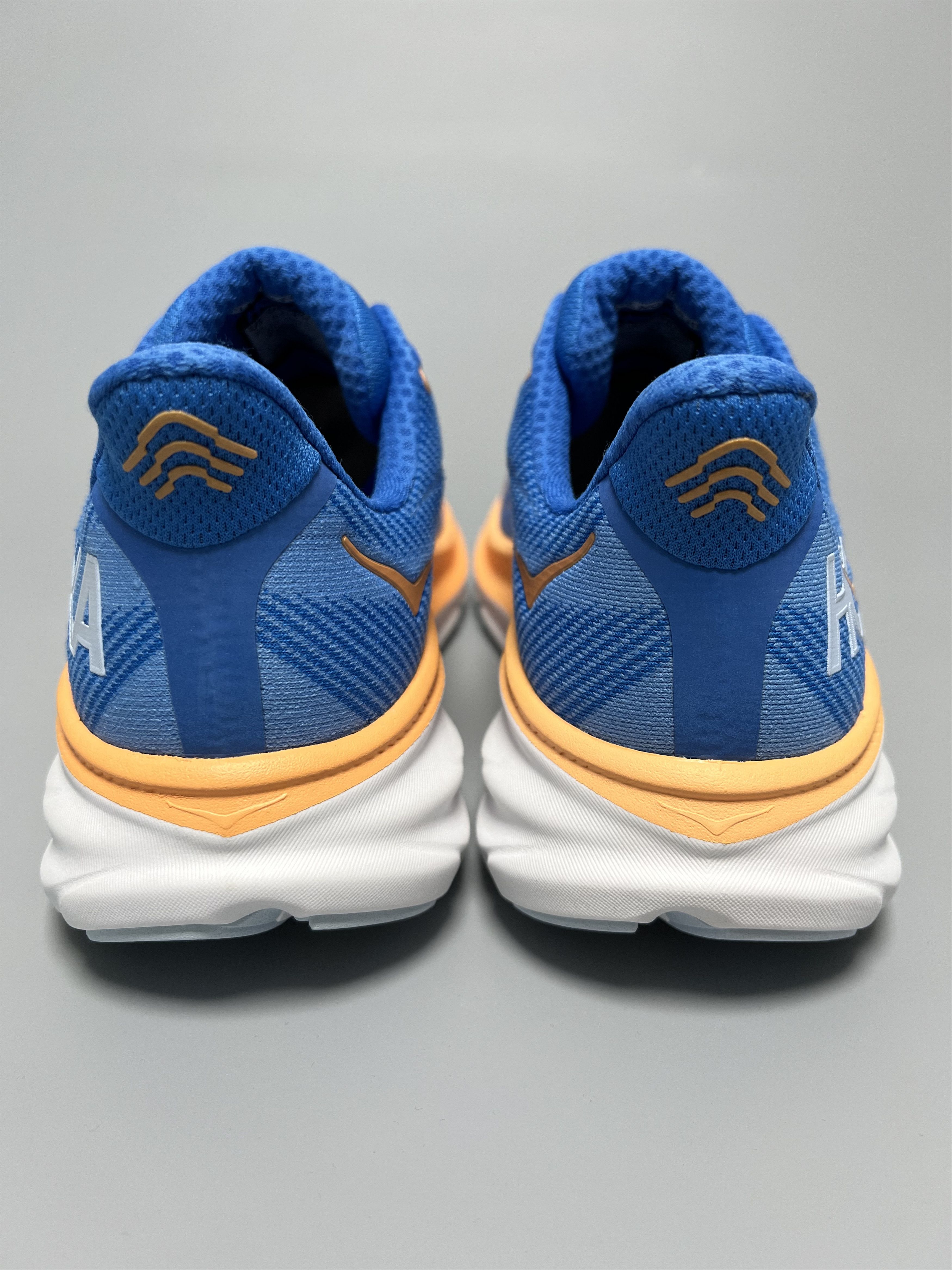 Hoka 9D Hoka One One Clifton 9 Running Shoes Walking Gym Size US 9 / EU 42 - 3 Thumbnail