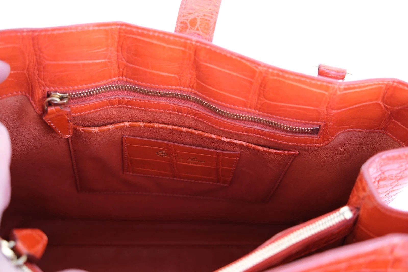 Loro Piana Super RARE Loro Piana Bellevue Exotic Leather Bag Tote Size ONE SIZE - 8 Thumbnail