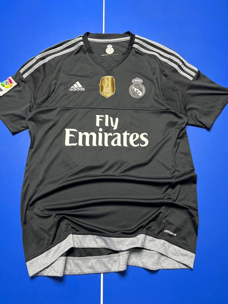 Adidas Real Madrid 2015/16 Goalkeeper Jersey (Casilla #13) Size US L / EU 52-54 / 3 - 1 Thumbnail