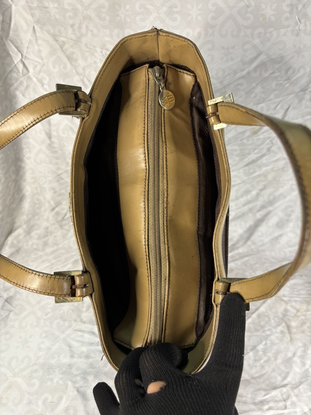 Balenciaga (very worn) Balenciaga Vintage Tote Bag Size ONE SIZE - 6 Thumbnail