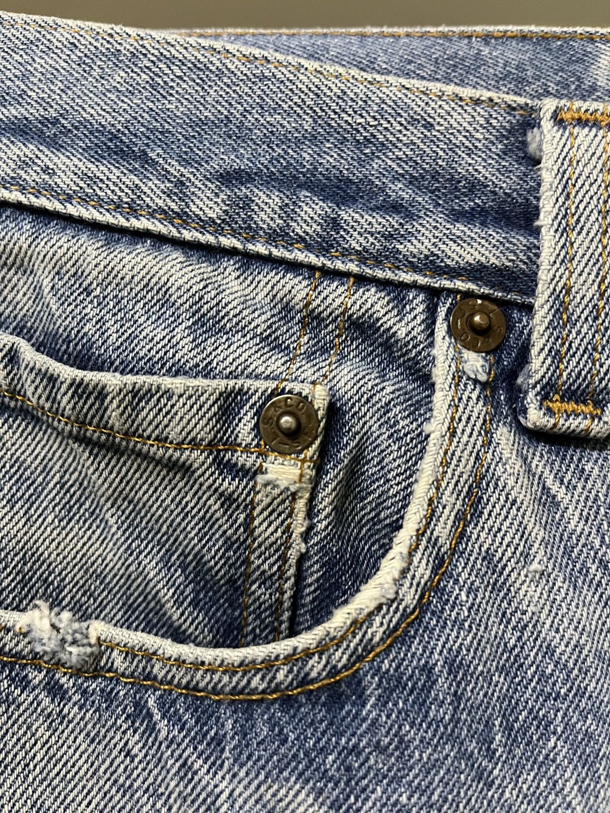 Levi's Vintage 80s Levis 501 Distressed Repaired Boro Size US 32 / EU 48 - 6 Thumbnail