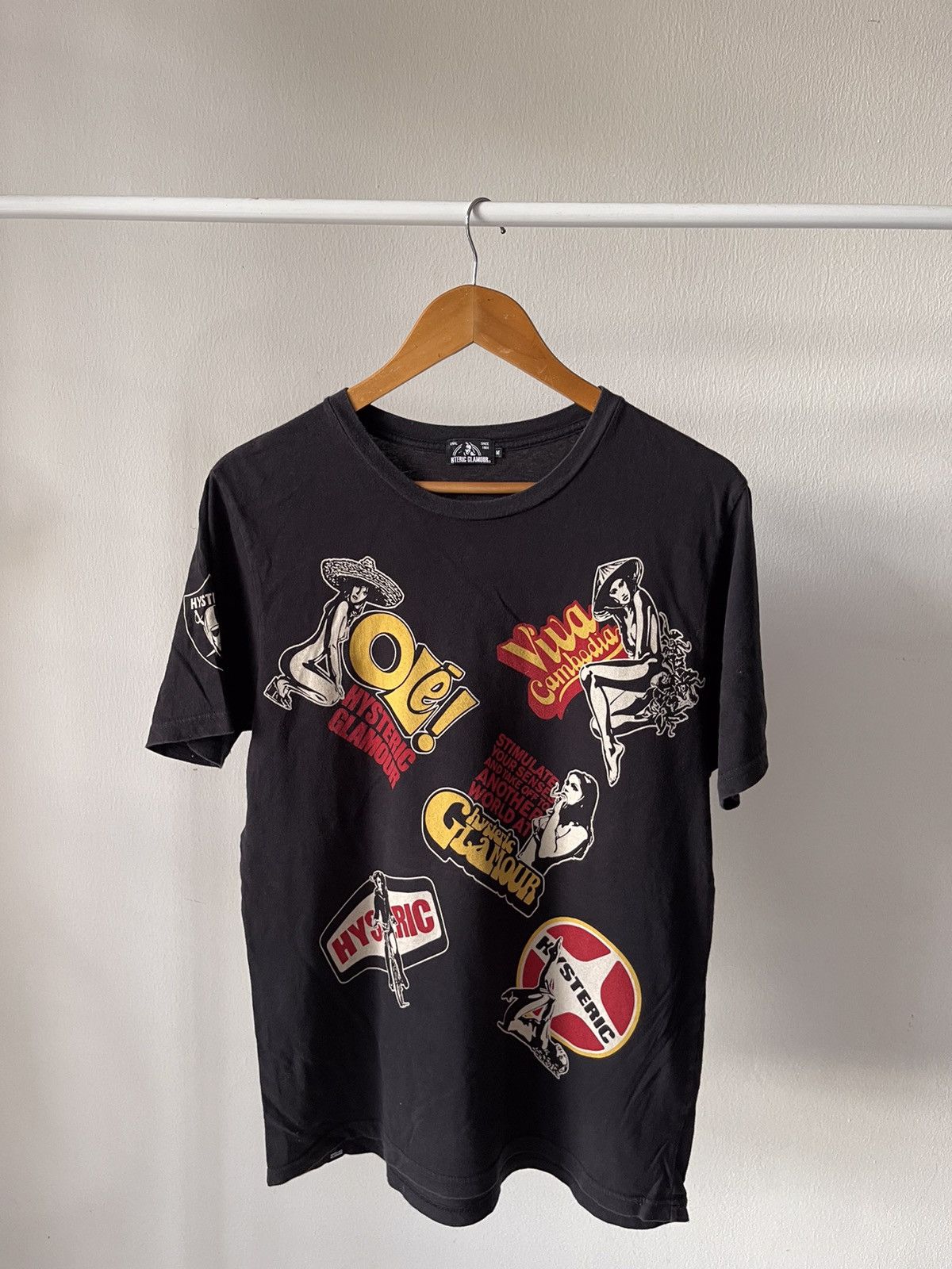 Hysteric Glamour Hysteric Glamour Raiders Parody Fullprint Tee Size US M / EU 48-50 / 2 - 2 Thumbnail