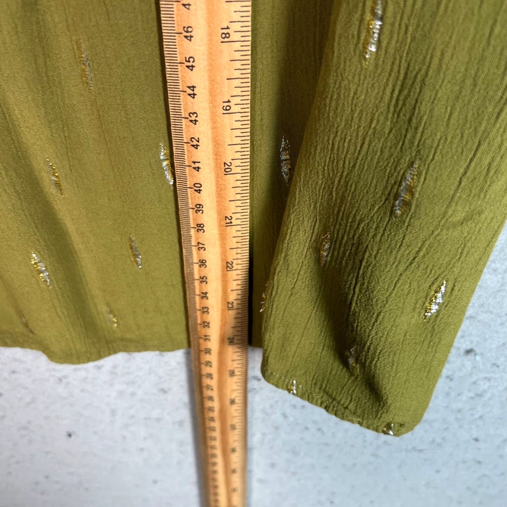 Vintage VINTAGE Halogen Women's Sleeveless Top Size Small Green Rayon Nylon Blend Summer Casual Size S / US 4 / IT 40 - 6 Thumbnail