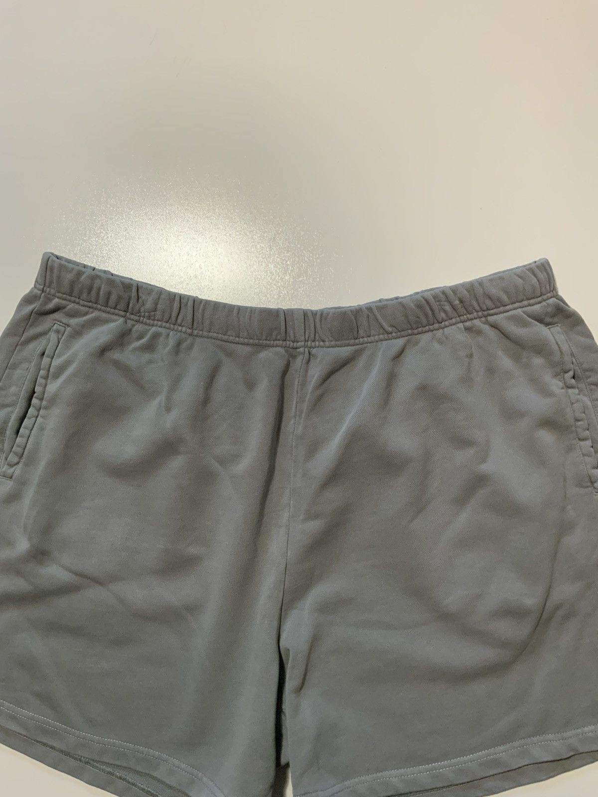 Other Skims Terry Fleece Pigment Dyed Gray 5” Inseam Sweat Shorts Size US 42 / EU 58 - 6 Thumbnail