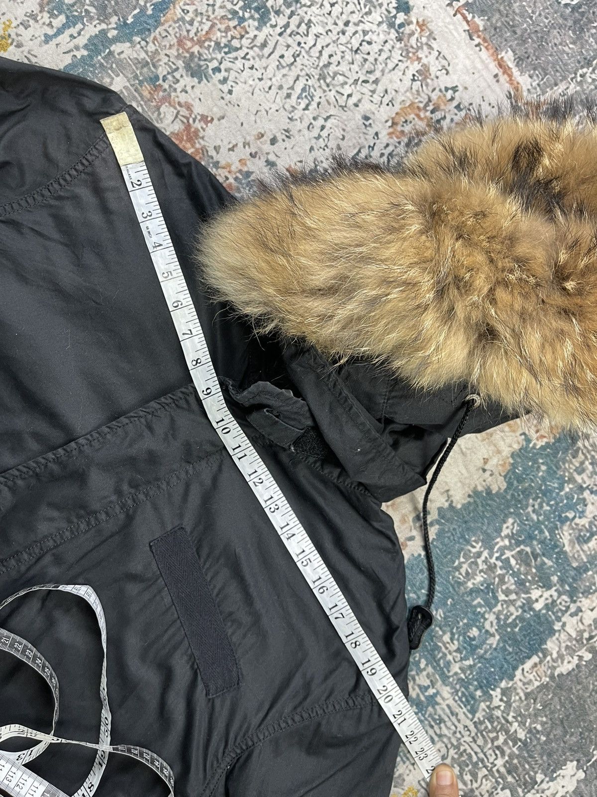 GOA Y2k GOA Apocalypse Racoon Fur Military Fishtail Parka Size US L / EU 52-54 / 3 - 13 Thumbnail