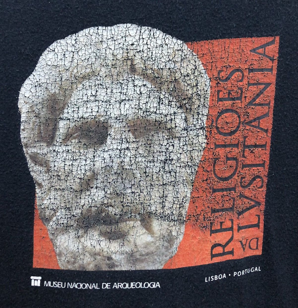 Vintage Religioes Da Lvsitania Museu Nacional De Arqueologia T-Shirt Size US S / EU 44-46 / 1 - 3 Thumbnail